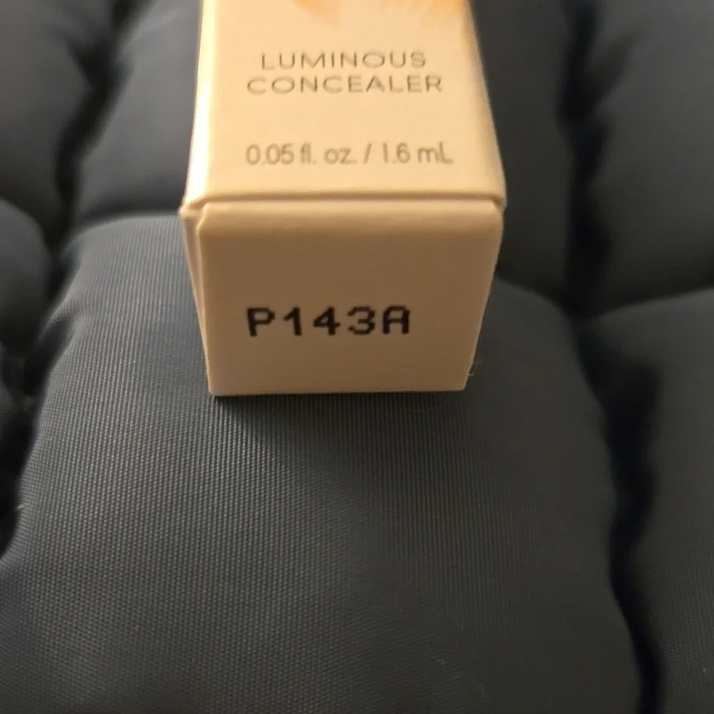 NIB Laura Geller Filter First Luminous Concealer Deep Tan